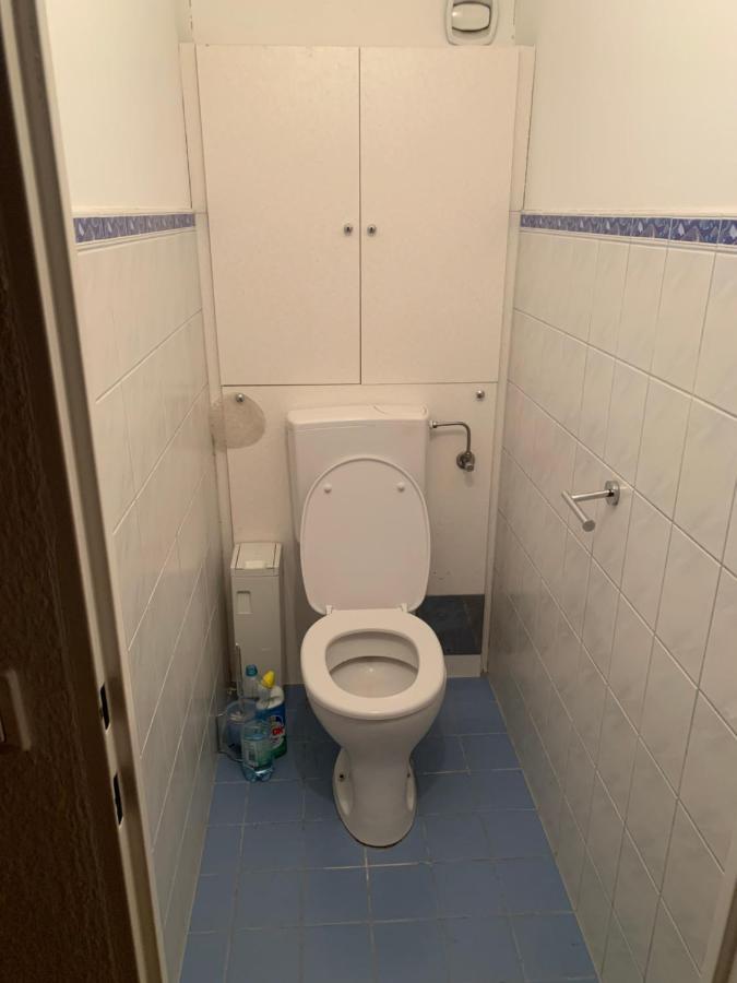 Sehr Schone Zimmer 1 In Wien Favoriten Ngoại thất bức ảnh